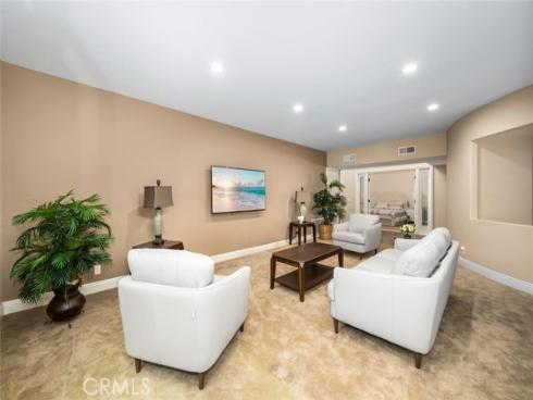 16282 Mandalay Circle, Huntington Beach, CA