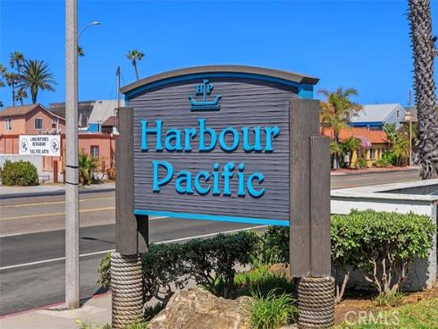 17152 Pacific Coast 19 , Huntington Beach, CA