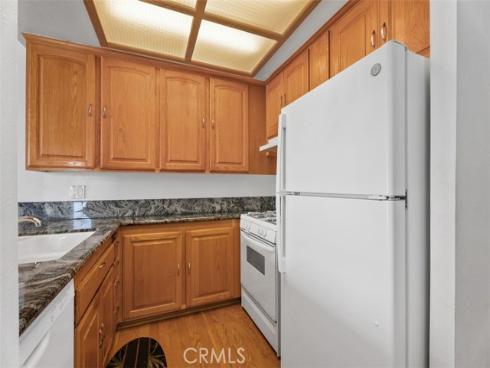 17152 Pacific Coast 19 , Huntington Beach, CA