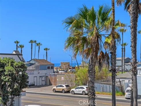 17152 Pacific Coast 19 , Huntington Beach, CA