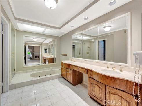 19371 Woodlands Drive, Huntington Beach, CA