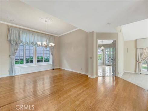 19371 Woodlands Drive, Huntington Beach, CA