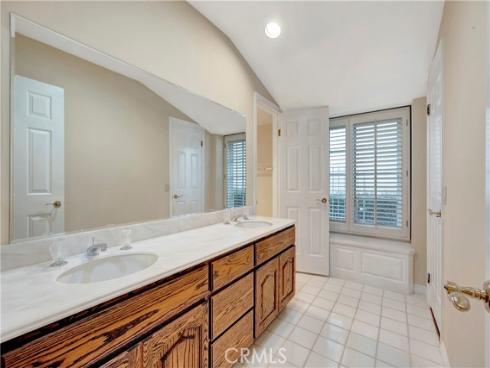 19371 Woodlands Drive, Huntington Beach, CA