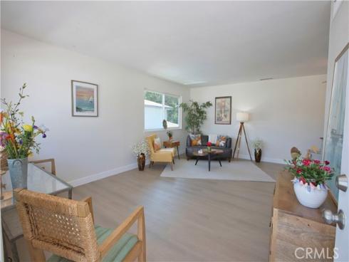 16387 De Anza CI60 Circle, Huntington Beach, CA