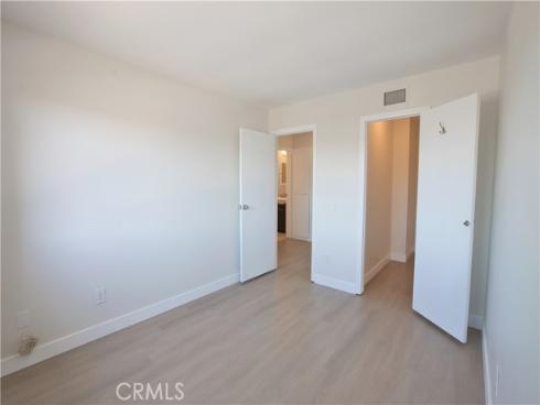 16387 De Anza CI60 Circle, Huntington Beach, CA