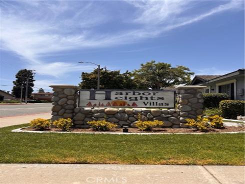 16387 De Anza CI60 Circle, Huntington Beach, CA