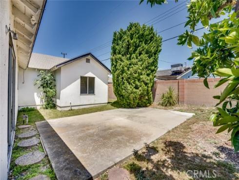 5671 Mangrum Drive, Huntington Beach, CA