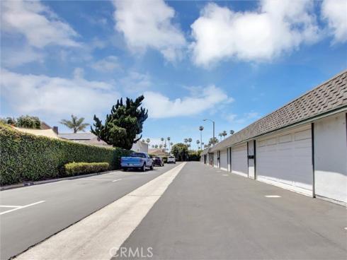 8271 Cape Horn Drive, Huntington Beach, CA
