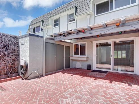8271 Cape Horn Drive, Huntington Beach, CA