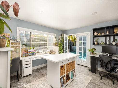 20402 Seven Seas Lane, Huntington Beach, CA