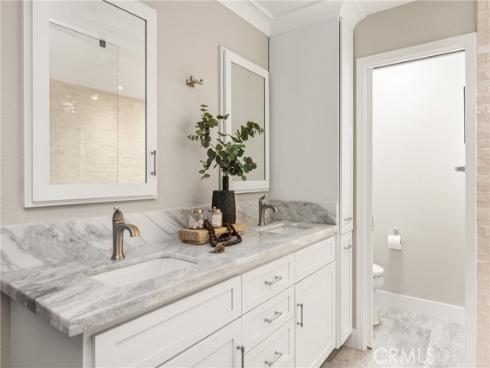 20402 Seven Seas Lane, Huntington Beach, CA