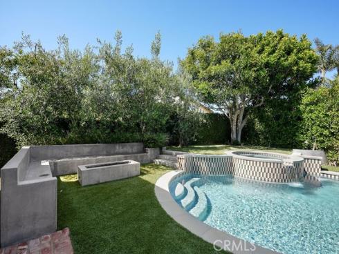22372 Harwich Lane, Huntington Beach, CA