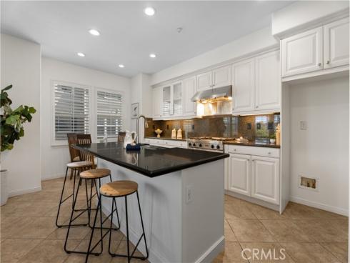 6249 Pacific Pointe 16 Drive, Huntington Beach, CA