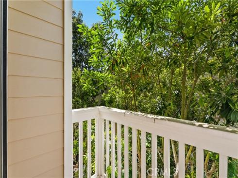 6249 Pacific Pointe 16 Drive, Huntington Beach, CA