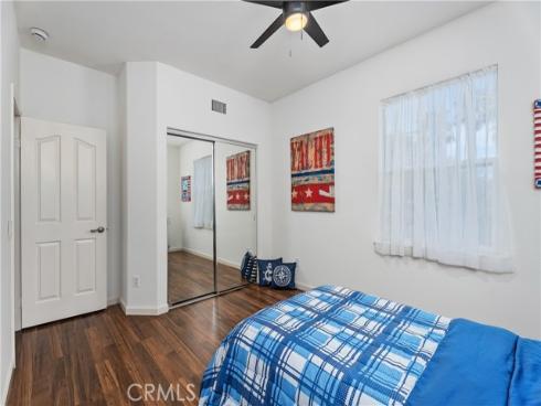 6249 Pacific Pointe 16 Drive, Huntington Beach, CA