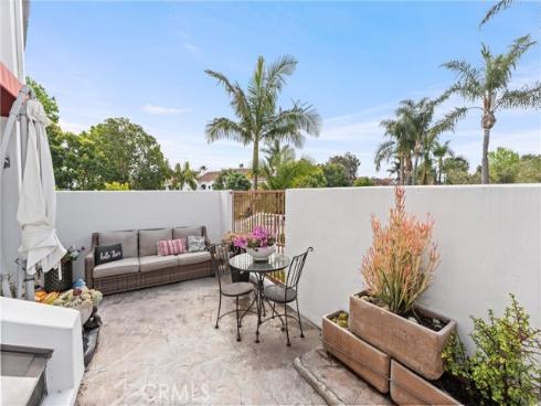 19431 Ranch 101 Lane, Huntington Beach, CA