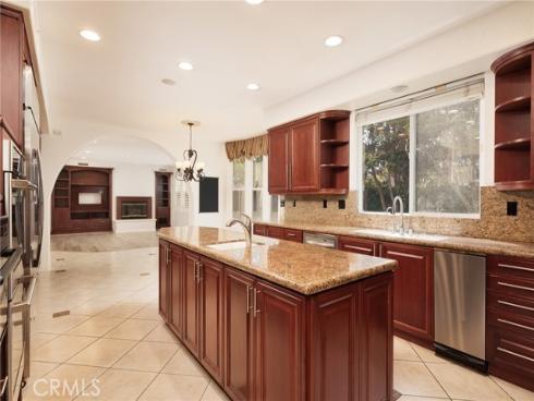 6471 Frampton Circle, Huntington Beach, CA
