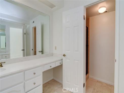 6052 Shadowbrook Circle, Huntington Beach, CA