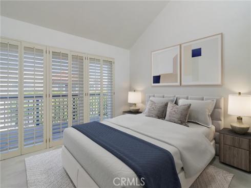 6052 Shadowbrook Circle, Huntington Beach, CA