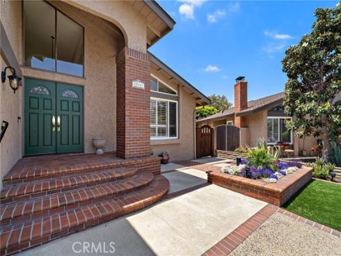 20161 Glacier Circle, Huntington Beach, CA