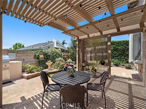 20161 Glacier Circle, Huntington Beach, CA