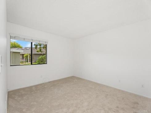 8933 Yolo 1308-A Circle, Huntington Beach, CA