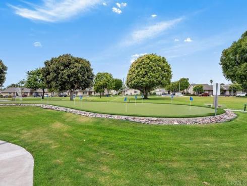 8933 Yolo 1308-A Circle, Huntington Beach, CA