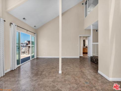 16661 Carousel Lane, Huntington Beach, CA