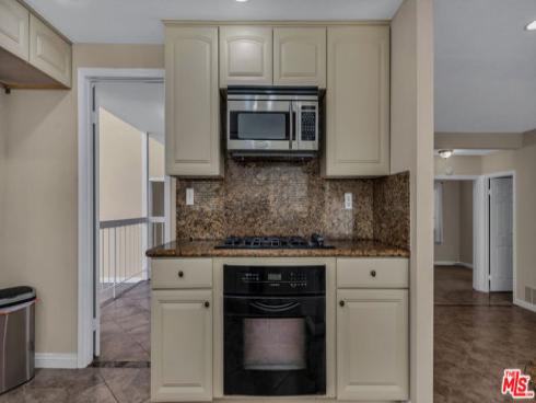 16661 Carousel Lane, Huntington Beach, CA