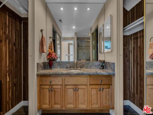 16661 Carousel Lane, Huntington Beach, CA