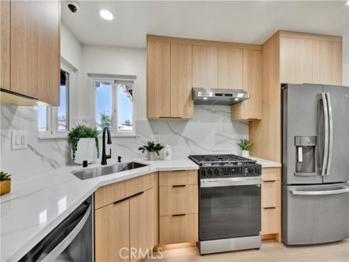 16761 Montclair Lane , Huntington Beach, CA