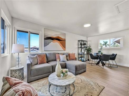 16761 Montclair Lane , Huntington Beach, CA