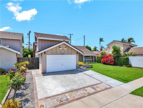 16761  Montclair Lane  , Huntington Beach, CA