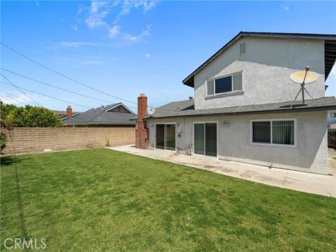 10172 Merrimac Dr , Huntington Beach, CA