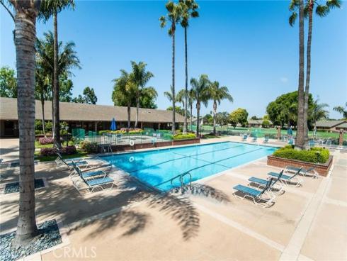 8815 Yuba 1102A Circle, Huntington Beach, CA