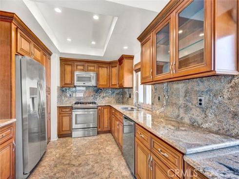 8815 Yuba 1102A Circle, Huntington Beach, CA