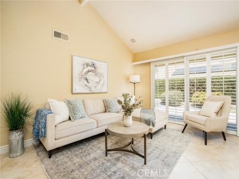 16292 Wishingwell , Huntington Beach, CA