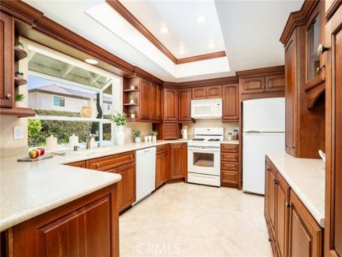 16292 Wishingwell , Huntington Beach, CA