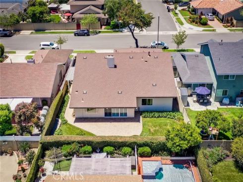 16292 Wishingwell , Huntington Beach, CA