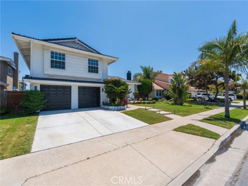 17392 Almelo Lane, Huntington Beach, CA