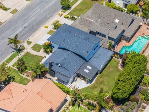 17392 Almelo Lane, Huntington Beach, CA