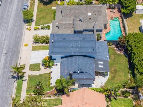 17392 Almelo Lane, Huntington Beach, CA