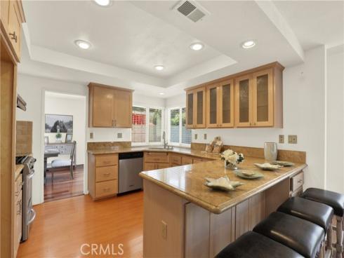 8452 Deepview Drive, Huntington Beach, CA