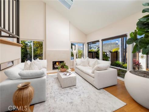 16561  Wanderer   Lane, Huntington Beach, CA