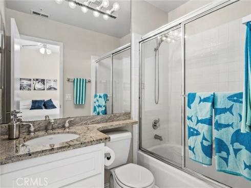 2000 Pacific Coast 102 , Huntington Beach, CA