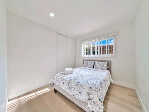 17121 Granada Lane, Huntington Beach, CA