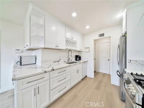 17121 Granada Lane, Huntington Beach, CA