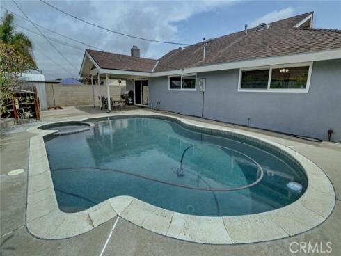 9151 Gettysburg Drive, Huntington Beach, CA