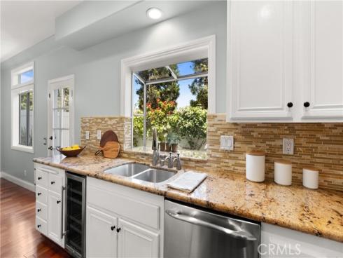 18731 Chapel Lane, Huntington Beach, CA