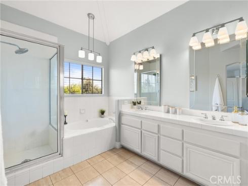 18731 Chapel Lane, Huntington Beach, CA